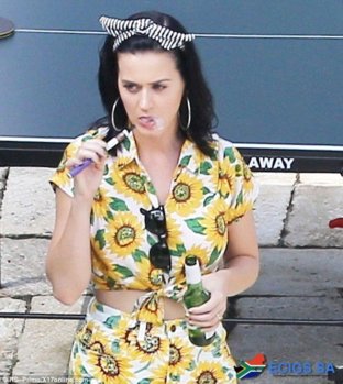 KatyVape.jpg