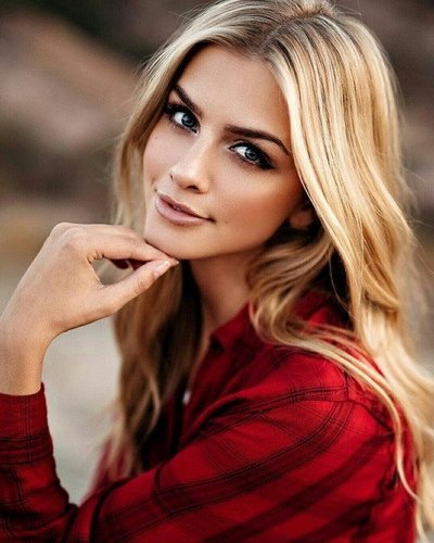 Girls 011.jpg