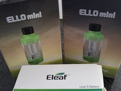 20180517_Ello Mini and iJust S battery.jpg