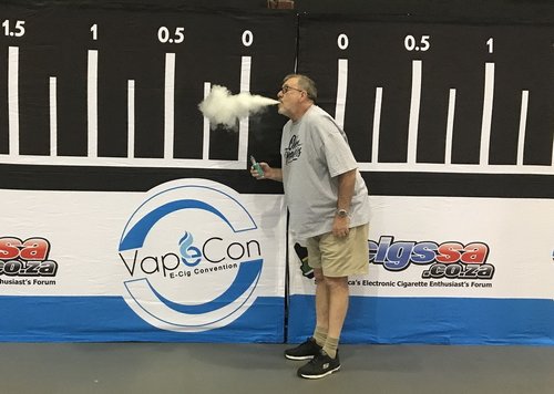 VapeCon 027.JPG