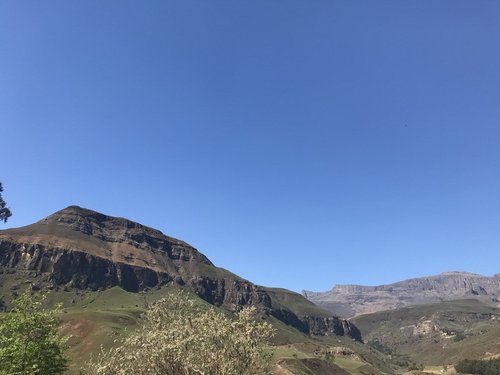 CathedralPeak 052.JPG