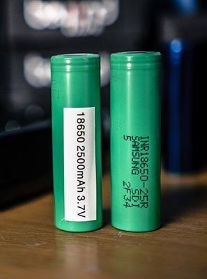 Samsung-25R-18650-2500mAh-20A-Batteries.jpg Samsung-25R-18650-2500mAh-20A-Batteries.jpg