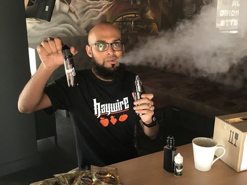 SirVapeBirthday 013.JPG