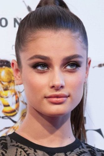 taylor-hill-hair-.jpg