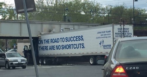 truckstuck-848x445.jpg