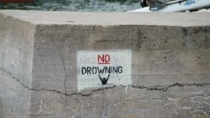No drowning.jpg