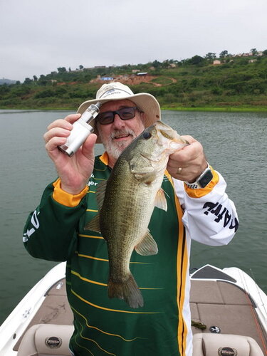 Fishing Inanda 4.jpg