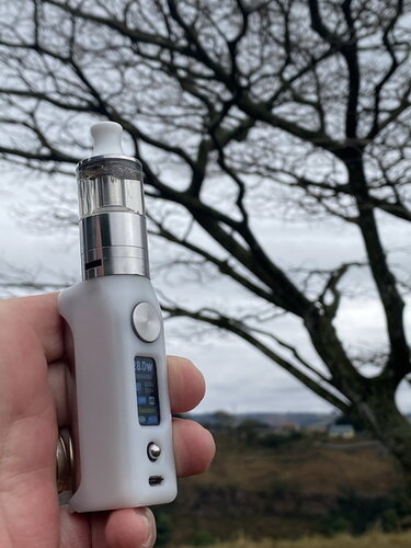 Walk and Vape 02.jpg