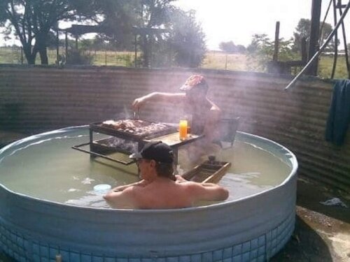 Braai in a pool.jpg