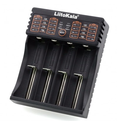 liitokala-lii-402-multifunctional-battery-charger.jpg