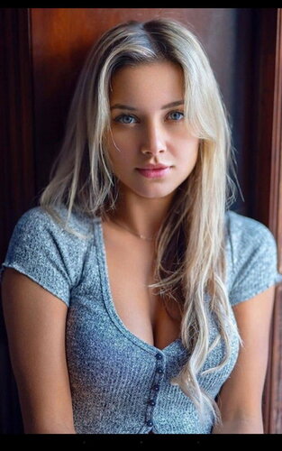 Girls 1.jpg
