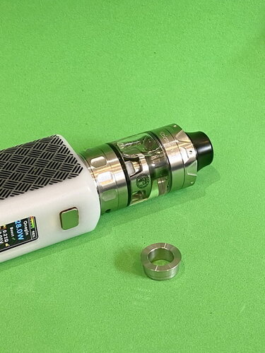 VapeFly 06.jpg VapeFly 06.jpg