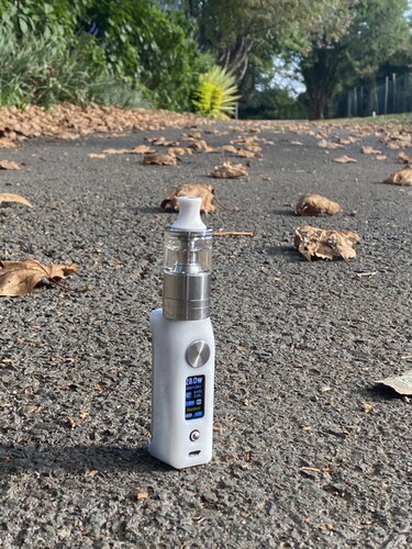 Walk Vape 210518 7.jpg