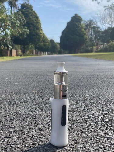 Walk 210630 Vape 01.jpg