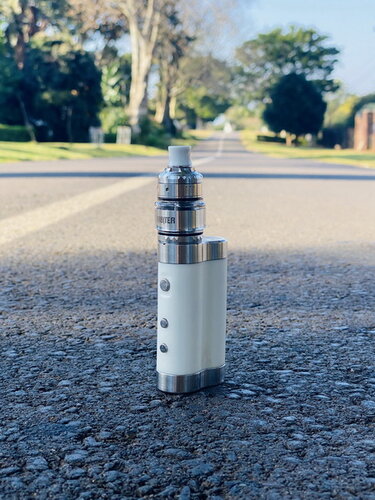 Walk Vape 210710 05.jpg