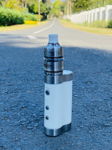 Walk Vape 210711 05.jpg