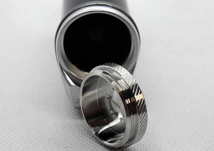 13 Bottom Cap Closeup.jpg 13 Bottom Cap Closeup.jpg