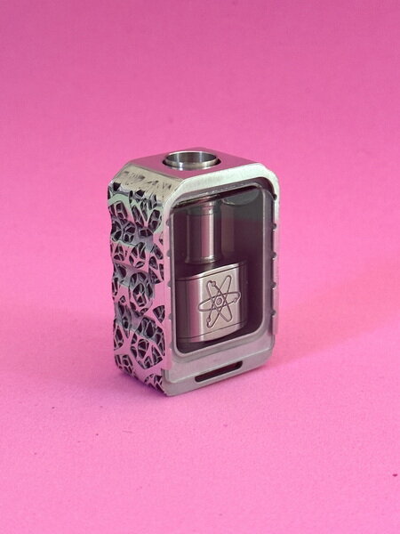 Hoko.e Atom 1.jpg
