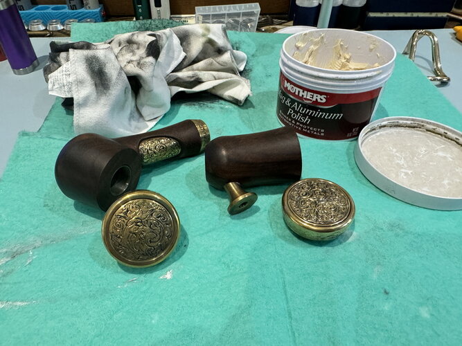 Pipe Ploish and Clean 1.jpg