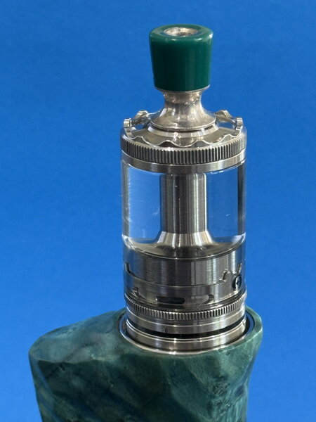 Gepetto Chopped Intarsio with the Revorie RTA 3.JPG