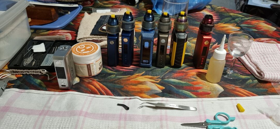 20251111_182405.jpg 20251111_182405.jpg