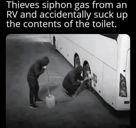 MrGSmokeFrwe203.jpg