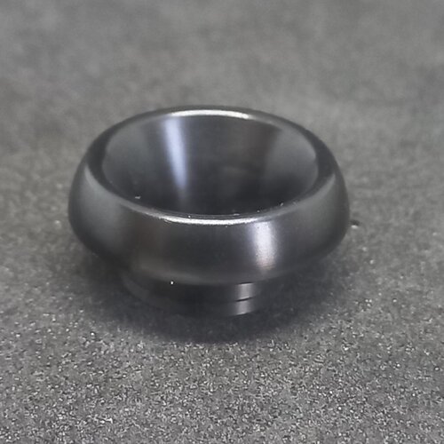 pyramid-acrylic-drip-tip-black-scaled.jpg pyramid-acrylic-drip-tip-black-scaled.jpg