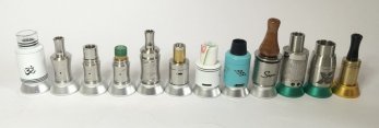 VapeFamilyAug2015-6.jpg