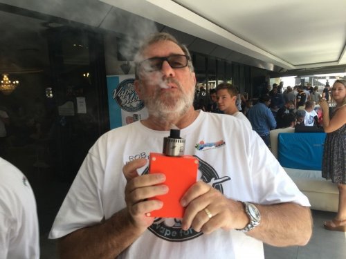 VapeMeet11.jpg