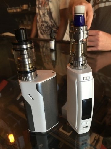 VapeMeet2.jpg