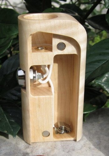 WoodBox02.jpg WoodBox02.jpg
