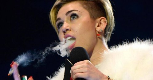 celebrities-who-smoke-weed-u2.jpg