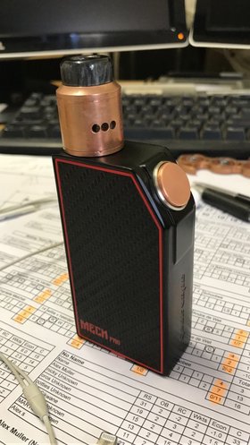 Mech with Goon.JPG