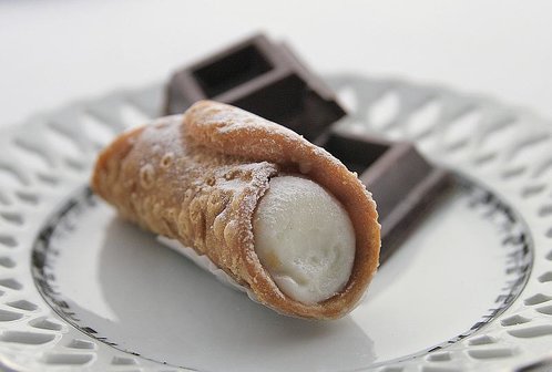 Cannoli.jpg