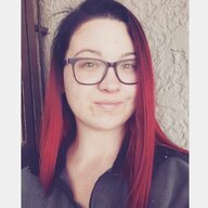 megs_the_vaper