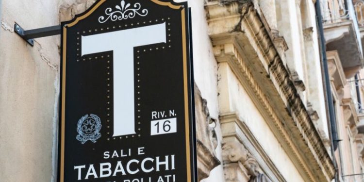 Tabaccheria_in_Italy-750x375.jpg