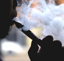 vaping-in-public-rules.jpg