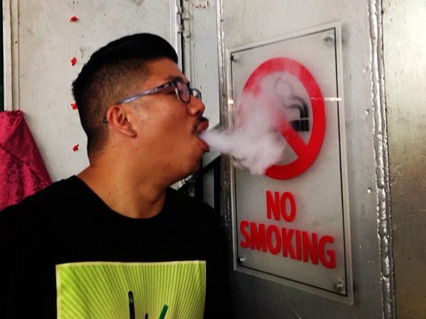 no-vaping-sign.jpg