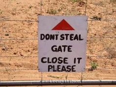 453e1d14760b1a337c13c1f687c4c5e9--sign-boards-funny-signs.jpg