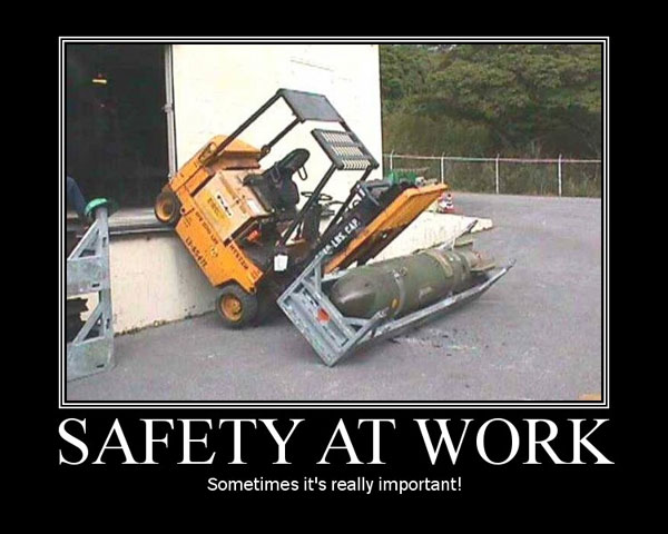 587205488-safety-at-work-funny-motivational-poster.jpg