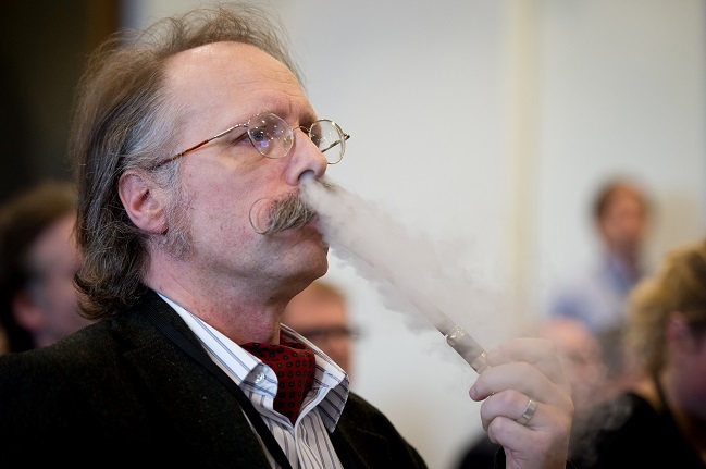 vaping-etiquette.jpg