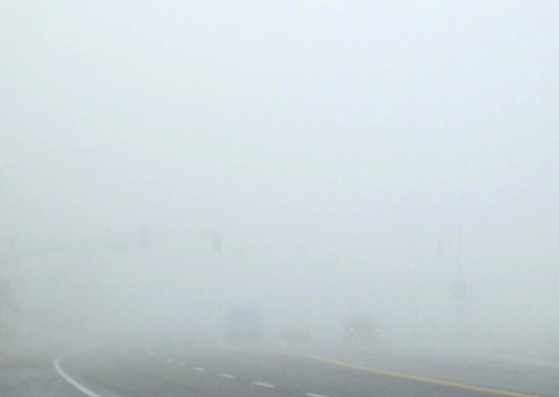 20110924032134!Dense_Tule_fog_in_Bakersfield,_California.jpg